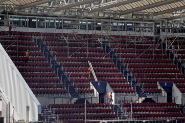 La nueva grada alta en Gol, Sur y Lateral comenzará a instalarse en junio