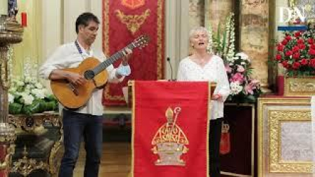 Vídeo: Jota a San Fermín en la sexta misa de la escalera