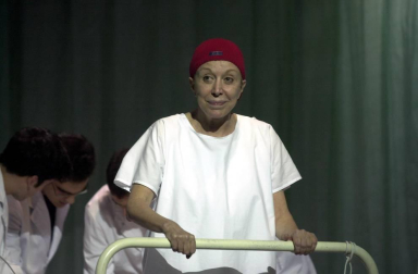 Ganadora de dos goyas como mejor actriz de reparto, recibió en 2010 la Medalla de Oro de la Academia