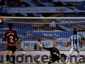 Galería de fotos del partido Real Sociedad-Osasuna