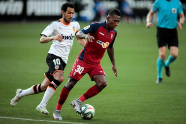 Imágenes del encuentro de la Jornada 30 de LaLiga Santander disputado este domingo, 21 de junio, en el estadio de Mestalla.