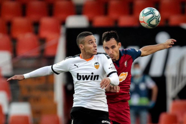 Imágenes del encuentro de la Jornada 30 de LaLiga Santander disputado este domingo, 21 de junio, en el estadio de Mestalla.