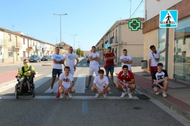 Castejón no siguió este sábado la tradición de ser la localidad que inicia el calendario festivo de la comarca debido a la suspensión de sus fiestas por la crisis del coronavirus.