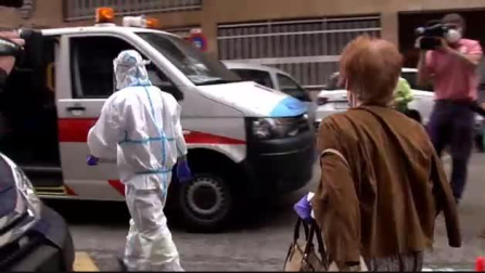 Aumentan a 14 los positivos en un bloque de viviendas de Santander