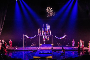 El Circo del Sol regresará a Pamplona en las Navidades de 2020. La compañía representará su espectáculo 'Corteo' en el pabellón Navarra Arena del 25 de diciembre de 2020 al 3 de enero del 2021.