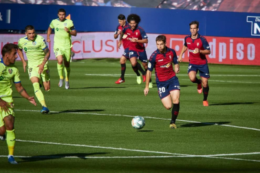 Imágenes más destacadas del encuentro correspondiente a la Jornada 34 de LaLiga Santander disputado en el estadio de El Sadar.