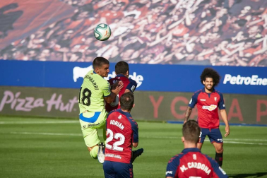 Imágenes más destacadas del encuentro correspondiente a la Jornada 34 de LaLiga Santander disputado en el estadio de El Sadar.