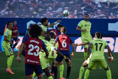Imágenes más destacadas del encuentro correspondiente a la Jornada 34 de LaLiga Santander disputado en el estadio de El Sadar.