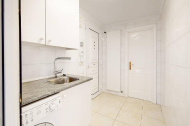 Se vende unifamiliar con 572 m2 de precioso jardín