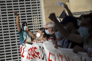 Un clamor de 3.000 personas da voz a los 239 empleados de Gamesa Aoiz