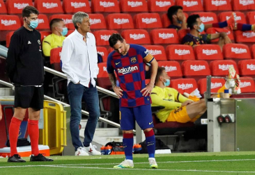 Imágenes del choque entre rojillos y culés correspondiente a la Jornada 37 de LaLiga Santander disputado en el Camp Nou.