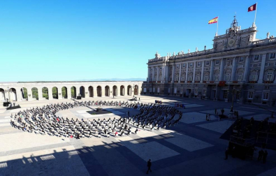 Fotos del homenaje a las víctimas de Covid-19 en Madrid