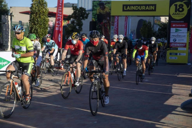 Todas las fotografías de la carrera ciclista La Induráin 2020 celebrada en Villava