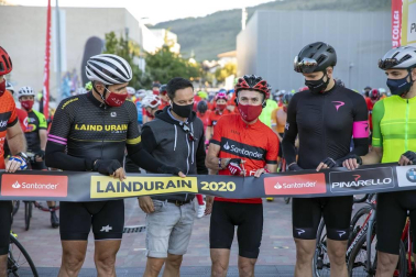 Todas las fotografías de la carrera ciclista La Induráin 2020 celebrada en Villava