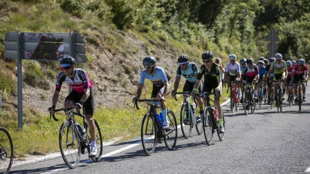 Todas las fotografías de la carrera ciclista La Induráin 2020 celebrada en Villava
