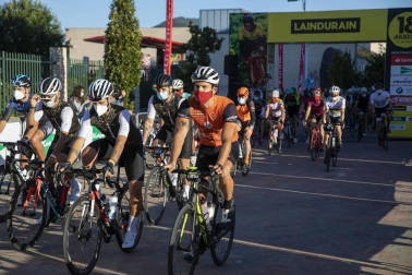 Todas las fotografías de la carrera ciclista La Induráin 2020 celebrada en Villava