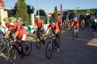 Todas las fotografías de la carrera ciclista La Induráin 2020 celebrada en Villava