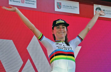 Todas las fotos de la segunda Navarra Women's Elite Classic, que ha tenido lugar este viernes con salida y llegada a Pamplona