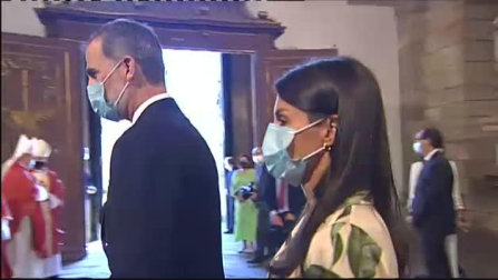 Los Reyes presiden la ofrenda al Apóstol Santiago en el día grande de Galicia