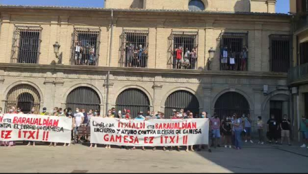 Los trabajadores de Siemens Gamesa se encierran en San Lorenzo