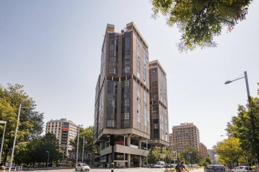 Se vende amplio y luminoso piso de 156 m2