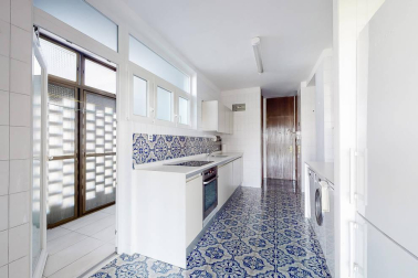 Se vende amplio y luminoso piso de 156 m2