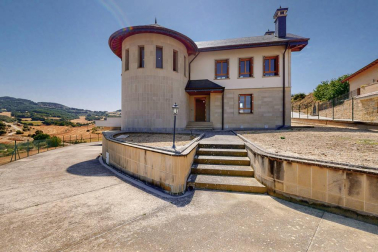 Se vende preciosa casa original y a estrenar