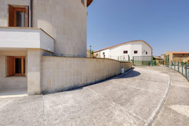 Se vende preciosa casa original y a estrenar