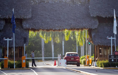 Calma en torno a la urbanización dominicana donde podría estar el rey emérito