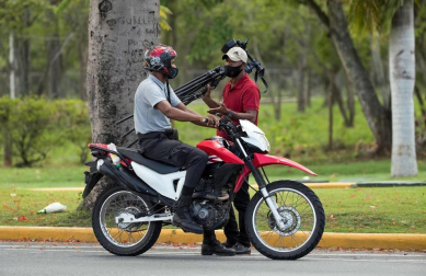 Calma en torno a la urbanización dominicana donde podría estar el rey emérito