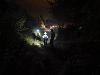 El rayo de una tormenta provoca un incendio forestal en Gazolaz