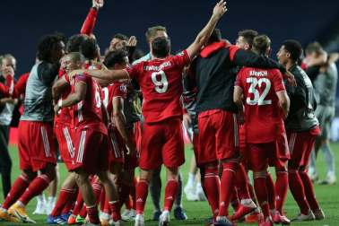 El Bayern de Múnich se proclamó campeón de la Liga de Campeones este domingo al ganar (0-1) al Paris Saint-Germain en la final celebrada en el Estadio da Luz de Lisboa, gracias a un gol de Coman.