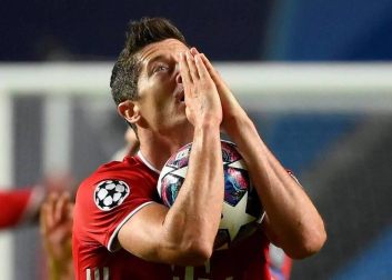El Bayern de Múnich se proclamó campeón de la Liga de Campeones este domingo al ganar (0-1) al Paris Saint-Germain en la final celebrada en el Estadio da Luz de Lisboa, gracias a un gol de Coman.