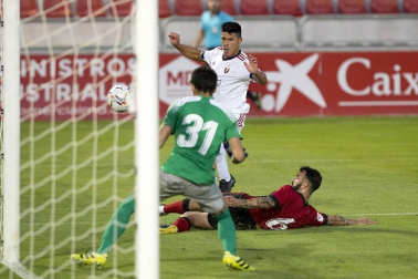 Osasuna ha empezado con buen pie la pretemporada con un merecido triunfo contra el Mirandés.