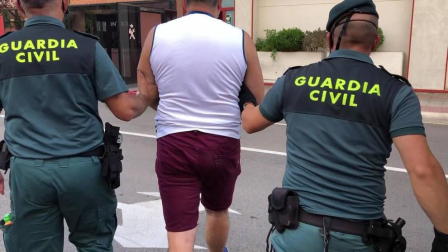 La Guardia Civil ha evitado la distribución y comercialización en el mercado ilícito de 520 dosis de cocaína