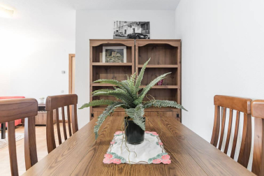 Se vende bonito apartamento exterior y luminoso