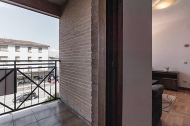 Se vende bonito apartamento exterior y luminoso