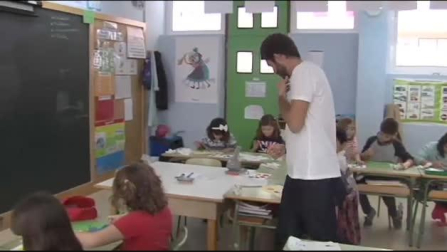 Vídeo: Más de 2000 profesores madrileños que ha dado positivo se harán una PCR