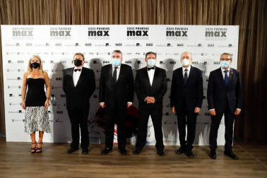 Bajo el lema 'El arte de escuchar', los XXIII Premios Max han sido una de las ediciones más atípicas debido al coronavirus, convirtiéndose la cita en un punto de encuentro de un sector, el de las artes escénicas, "de los más golpeados y matratados por la pandemia".