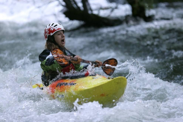 Este martes la Mancomunidad de la Comarca de Pamplona ha iniciado el desembalse de las aguas de fondo de Eugi . Esta operación, que se ejecuta desde 1991, trata de “ mejorar la calidad del agua suministrada”.