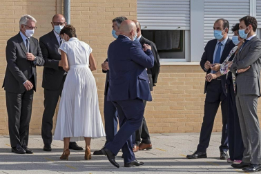 La reina Letizia inaugura el curso escolar en Milagro y San Adrián