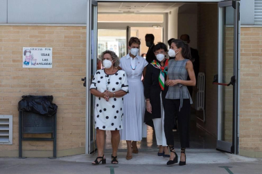 La reina Letizia inaugura el curso escolar en Milagro y San Adrián