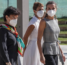 La reina Letizia inaugura el curso escolar en Milagro y San Adrián