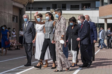 La reina Letizia inaugura el curso escolar en Milagro y San Adrián