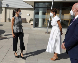 La reina Letizia inaugura el curso escolar en Milagro y San Adrián
