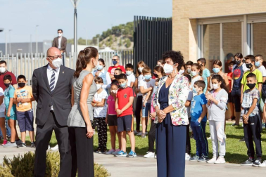 La reina Letizia inaugura el curso escolar en Milagro y San Adrián