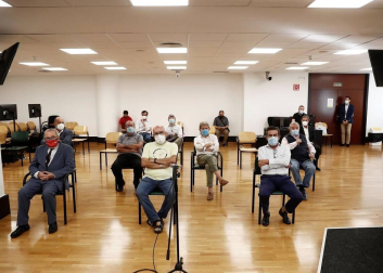 La Fiscalía y los letrados del Club Atlético Osasuna y de los exdirectivos y exempleados de la entidad que estaban acusados de delitos contra la Hacienda Tributaria de Navarra han ratificado este lunes ante el juez los acuerdos que han alcanzado y que evitan el juicio que comenzaba este lunes.