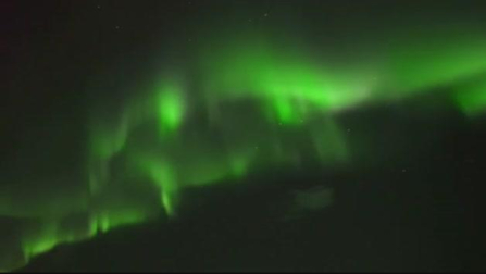 Auroras boreales en el cielo de Finlandia