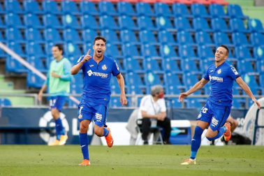 Fotos del partido Getafe-Osasuna en el Coliseum Alfonso Pérez.
