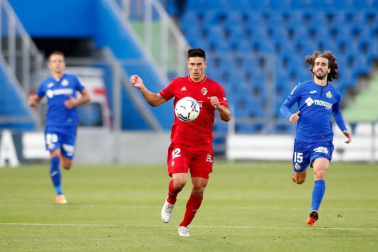 Fotos del partido Getafe-Osasuna en el Coliseum Alfonso Pérez.